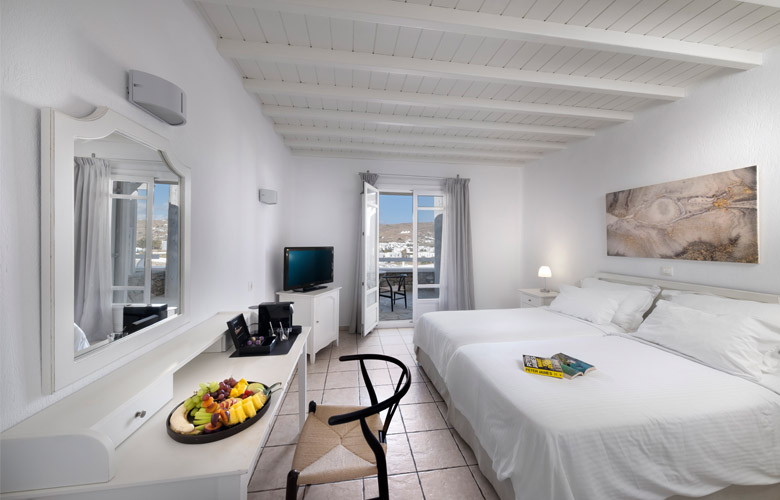 img_ΔΙΚΛΙΝΟ ΜΕ ΜΕΡΙΚΗ ΘΕΑ ΘΑΛΑΣΣΑ