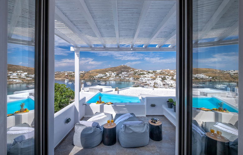 img_POOL SUITE SEA VIEW